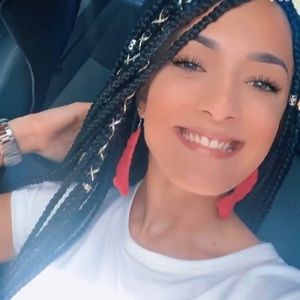 Meet your Posher, Angelisse